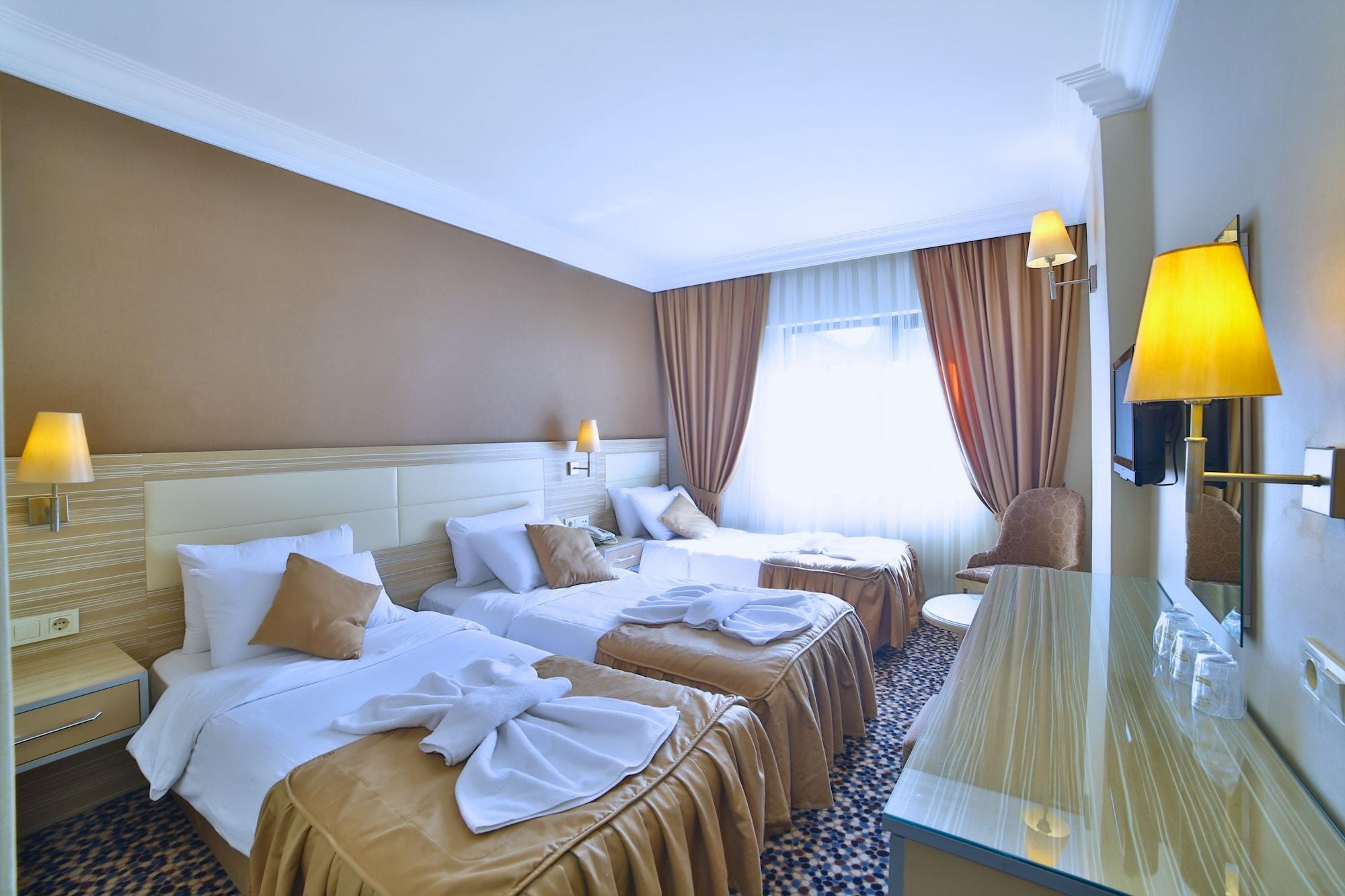 Hotel Grand Emin Istanbul Bagian luar foto