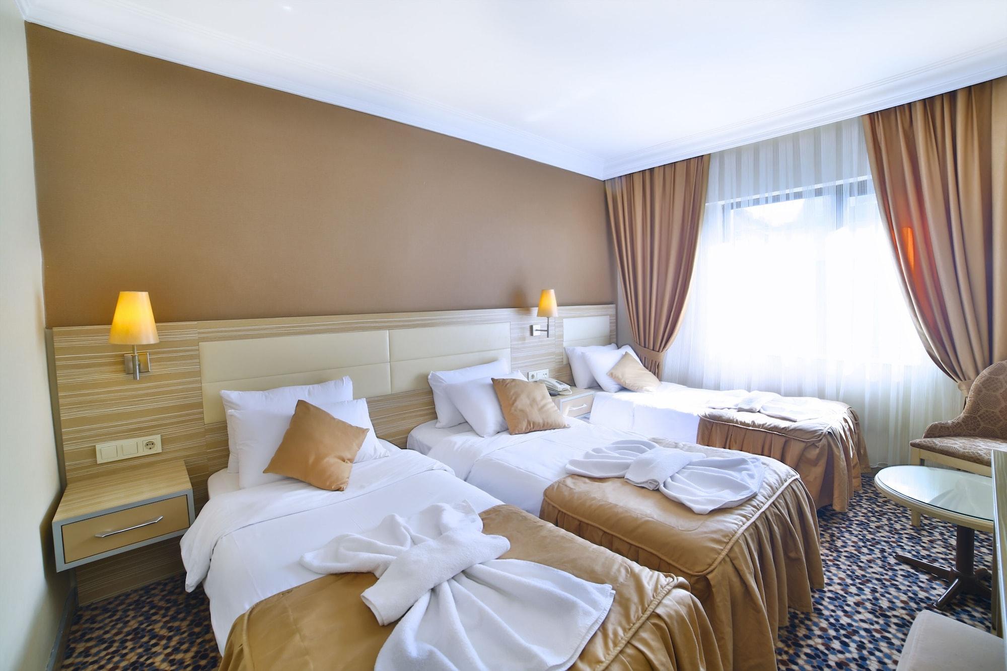 Hotel Grand Emin Istanbul Bagian luar foto